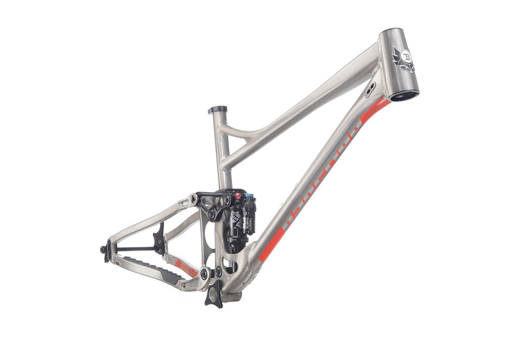 Phantom V3.2 - Large - Raw - NO SHOCK